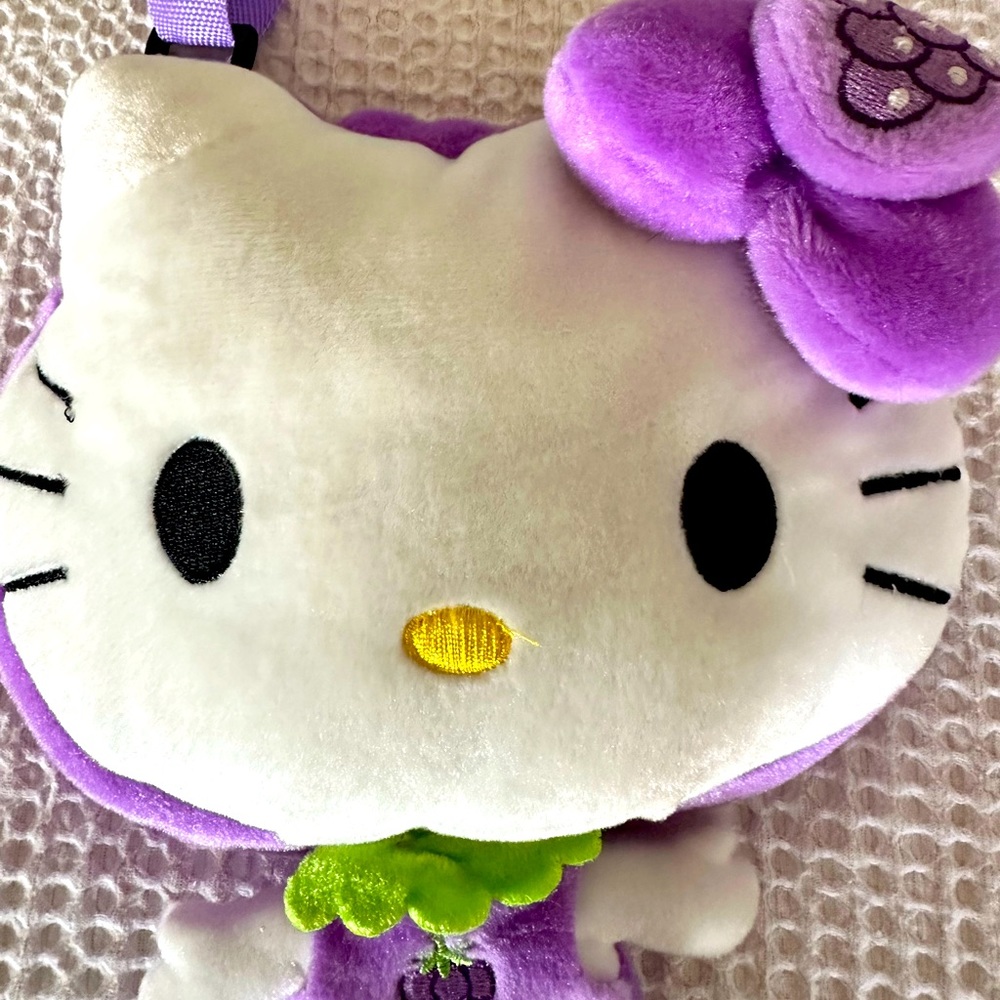 2004 Hello Kitty Plush Purse